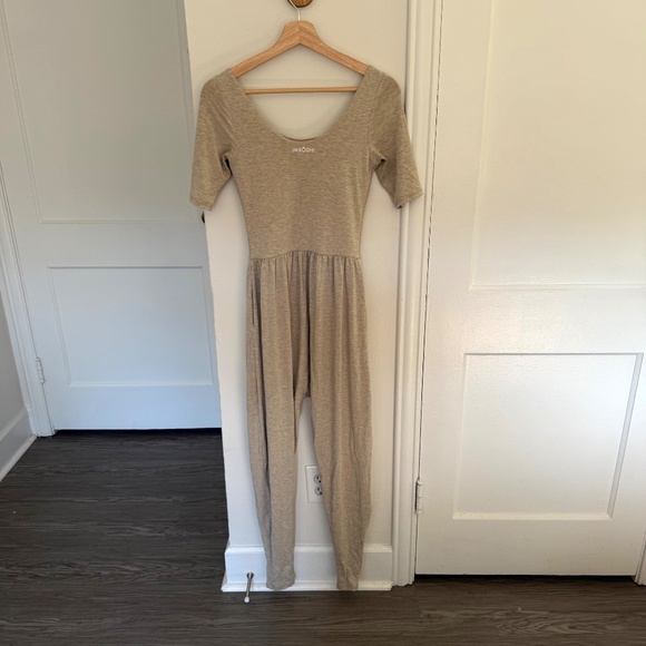 IMBODHI SLEEVED BŌDHI JUMPER - OATMEAL - Picture 10 of 12